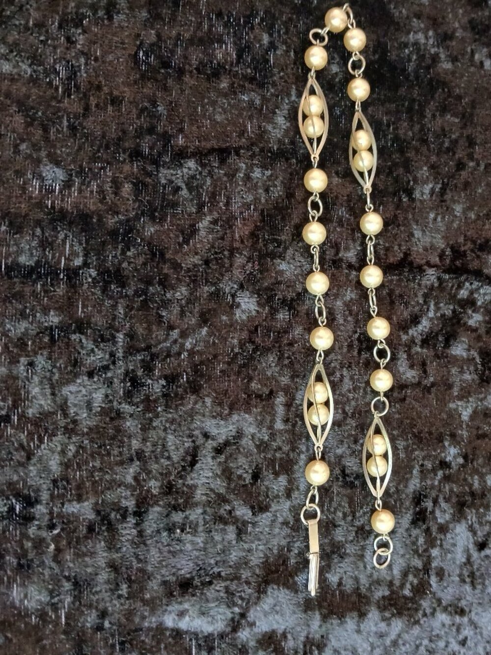 Vintage 50'/60's MCM Faux Pearl 15" Swirl Pod Choker & Screw Back Earring Set - Picture 6 of 11